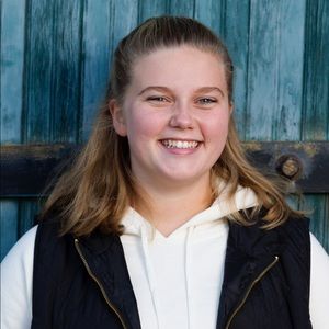 Meet your Posher, Brooke